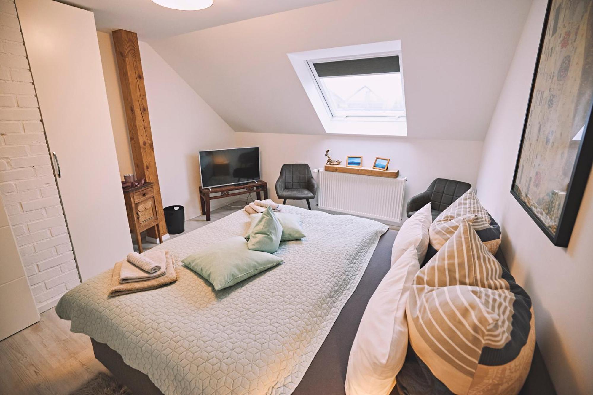 Bildstein'S "Kathmandu" Apartman Langenfeld  Kültér fotó